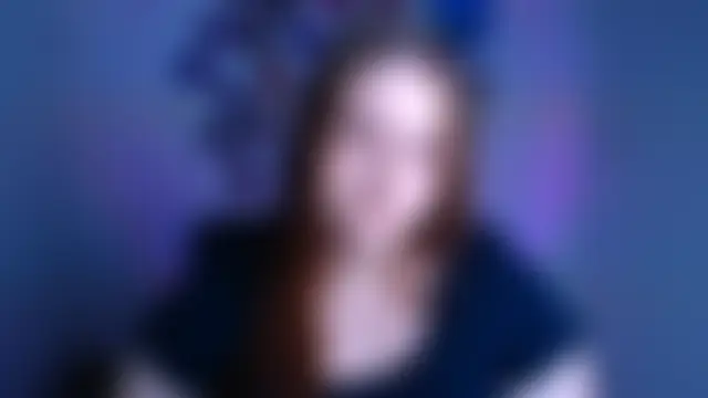 غرفة دردشة Kitty_Mia_Kitty المباشرة