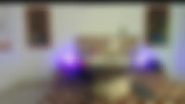 bratz_glloe Chat Room in diretta