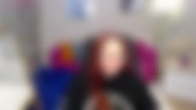 kuri_u: δωμάτιο απευθείας συνομιλίας