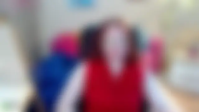 Živá chatovací místnost kuri_u