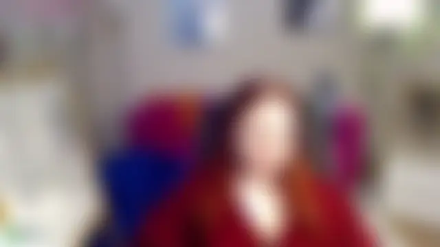 غرفة دردشة kuri_u المباشرة