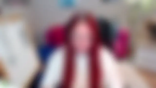 חדר צ'אט בשידור חי של kuri_u