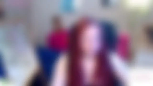 غرفة دردشة kuri_u المباشرة