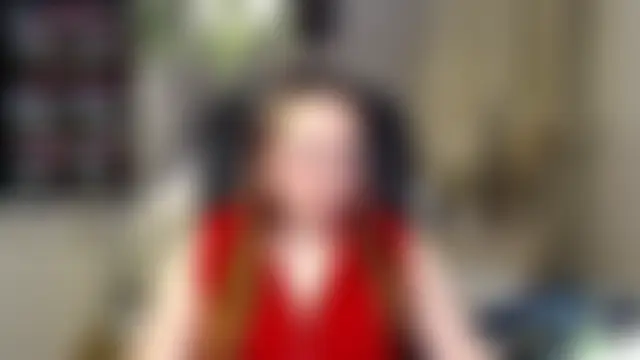 غرفة دردشة kuri_u المباشرة