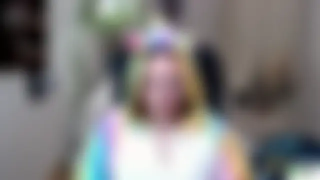 kuri_u লাইভ চ্যাট রুম