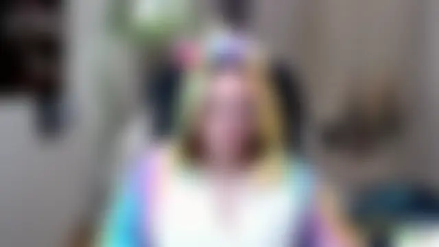 Chat soba uživo modela kuri_u