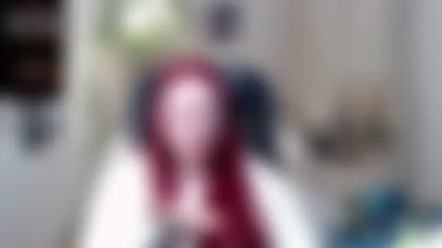 kuri_u Adlı Modelin Canlı Sohbet Odası