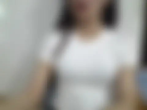 berry_alma06 Adlı Modelin Canlı Sohbet Odası