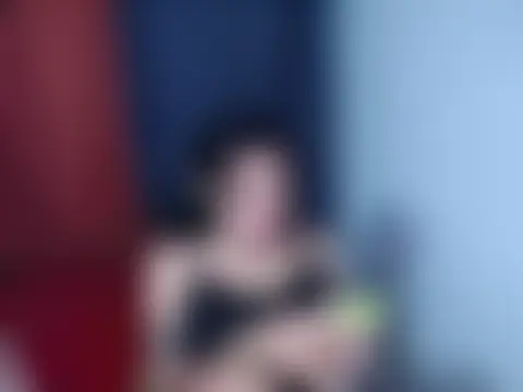 BriannaCruz24 webkamerás műsora