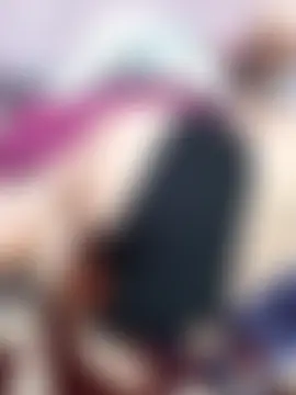 Phoebe-e Adlı Modelin Canlı Sohbet Odası