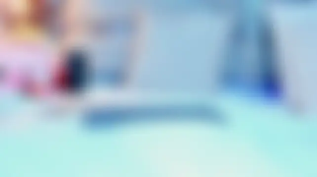 Real_virgin_Pussy – Naživo chatovacia miestnosť