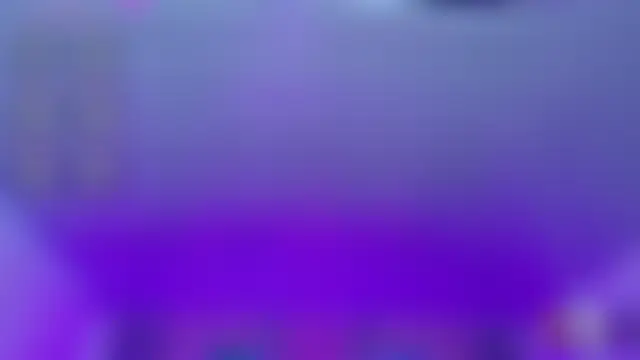 הופעת וובקאם של Lisa_sparkleee