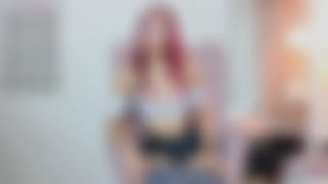 miss-emma- Adlı Modelin Canlı XXX Sohbeti