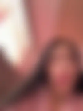 Bonny_Eva – Naživo chatovacia miestnosť