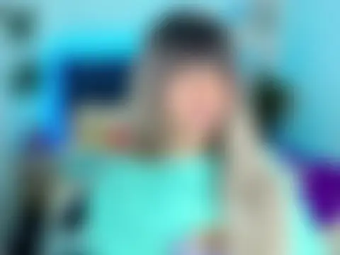 Show modela ZoeSchmmit na web-kameri