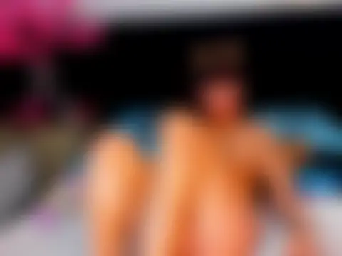 Katty_Kiiss_ Adlı Modelin Canlı Sohbet Odası