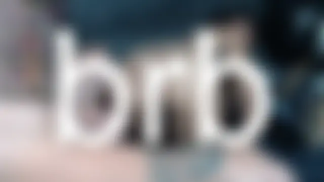 sol_and_andy Chat Room in diretta