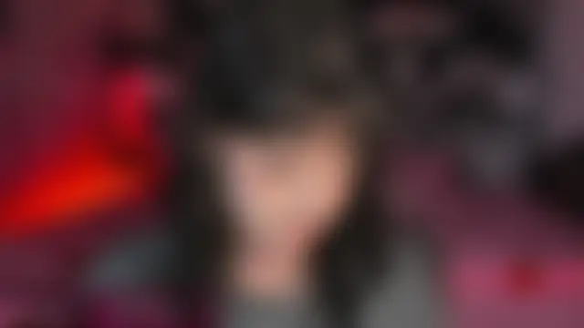 Tamara_uwu élő XXX-chatje