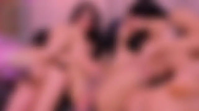 غرفة دردشة self_destruction المباشرة
