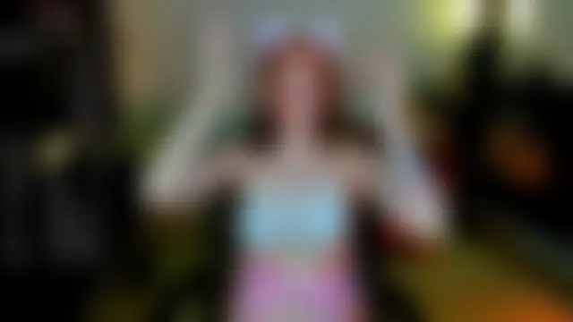 MiraBoom's Live Chat Room