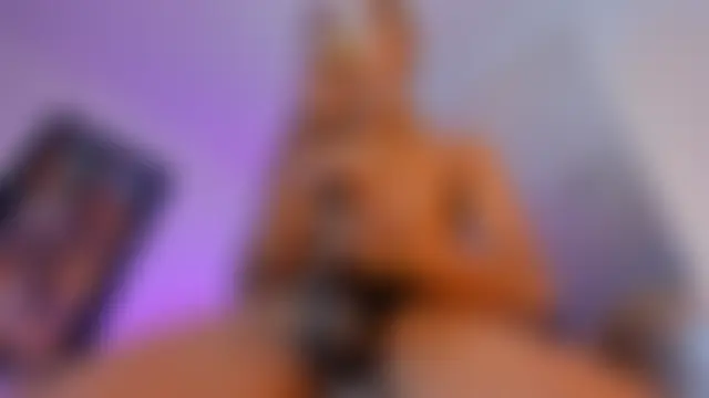 Ciara_HotTs Webcam Show