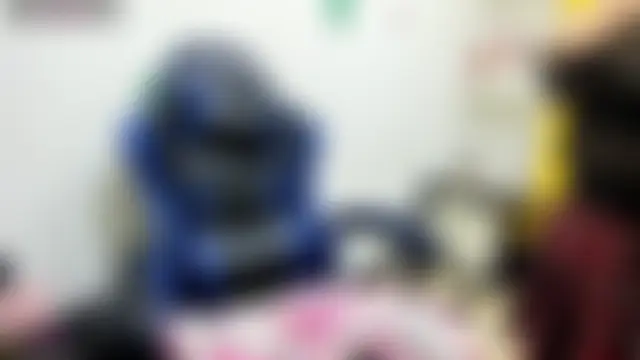 Pokój czatu na żywo – peachy_hot