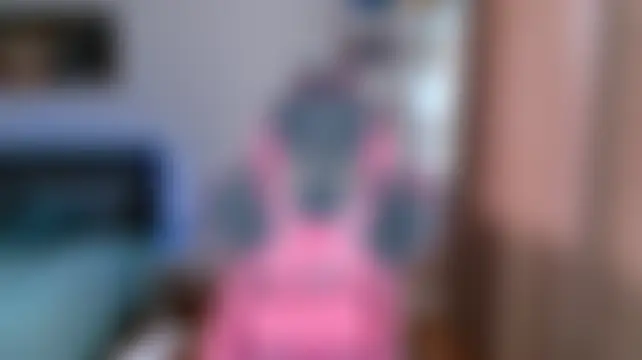 Eva_Allen Show in webcam