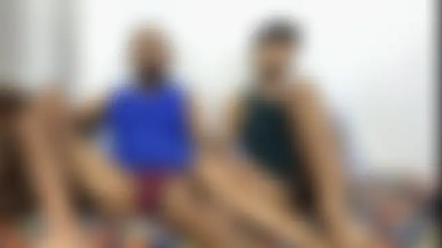 Show modela DesiDaddyandSon na web-kameri