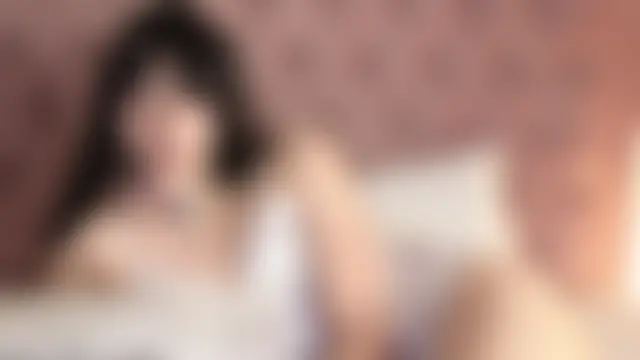 Nioki_ Adlı Modelin Canlı Seks Kamerası Şovu