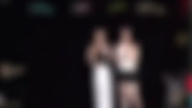 Bgirl-001 élő chatszobája