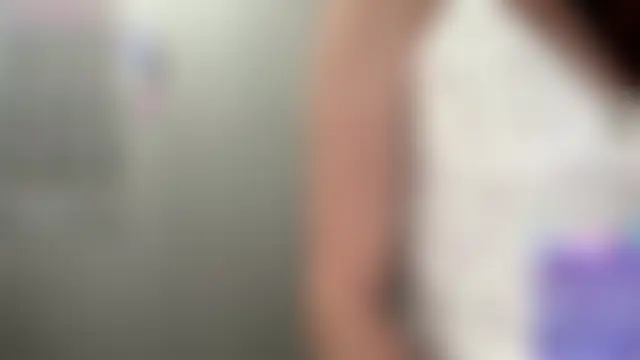 Babysmall_girl élő XXX-chatje