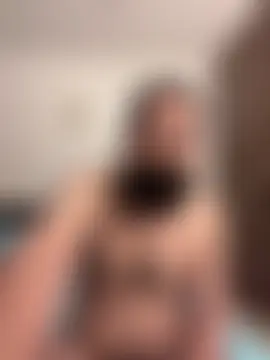 عرض كام ThatBeardDude