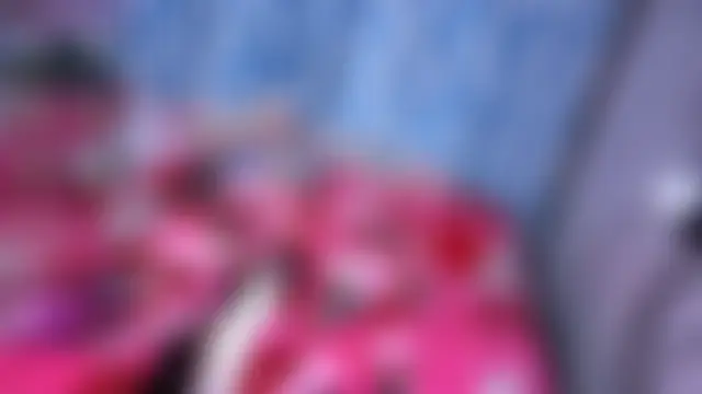 queen__mumbain Webbikameraesitys