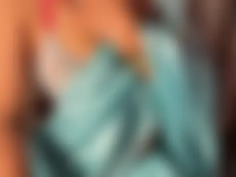 Radhika_4_youのライブXXXチャット