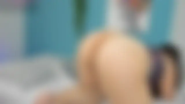 Онлайн чат AgathaBloom_