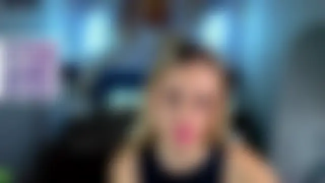 Silen_Tori's Live XXX Chat