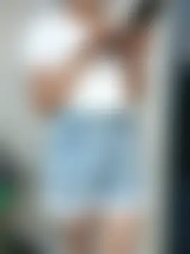 Thobaby112 élő chatszobája