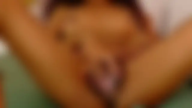 AraLewis élő chatszobája