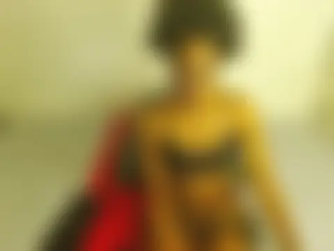 ChocoSlenderXXX Cameră chat live