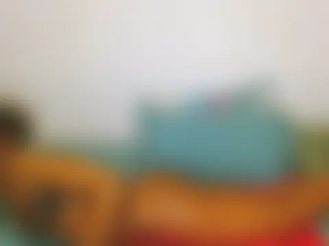 ChocoSlenderXXX Live Chatrum