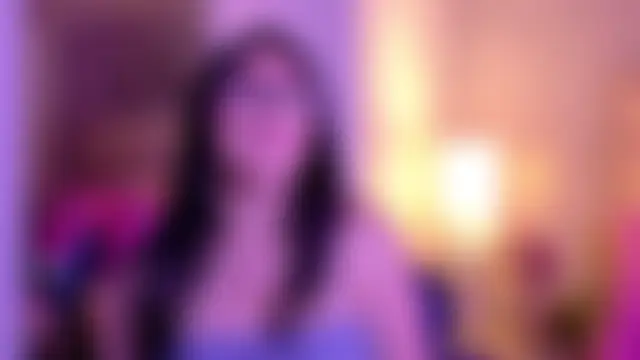IsabellaRossi Adlı Modelin Canlı Sohbet Odası