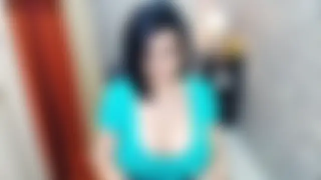 BigTitsnHugeCockTs Webcam Show