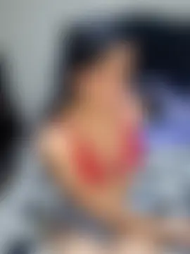 Онлайн чат AlessiaKnox