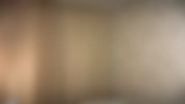 SolLocy Adlı Modelin Canlı Sohbet Odası