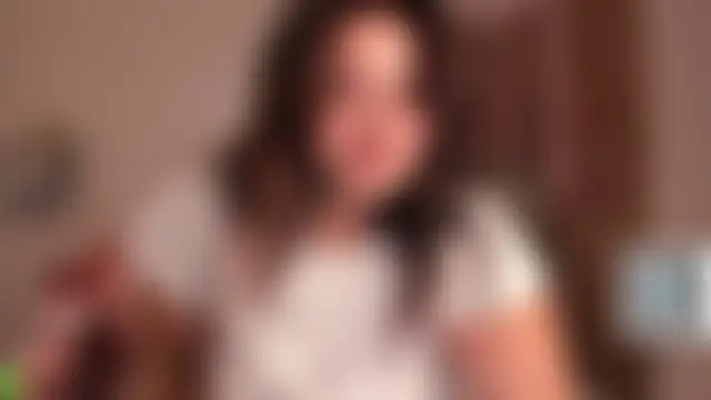 Annet_Nel1son: διαδικτυακό σόου στην κάμερα