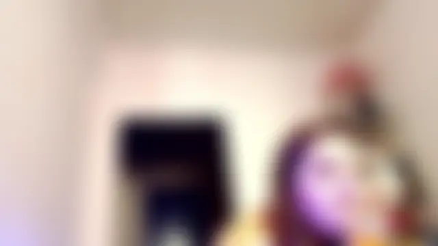 Phòng Chat Trực Tiếp JanineThielman