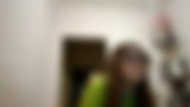 JanineThielman's Live Chat Room