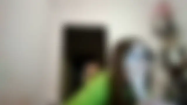 JanineThielman: δωμάτιο απευθείας συνομιλίας