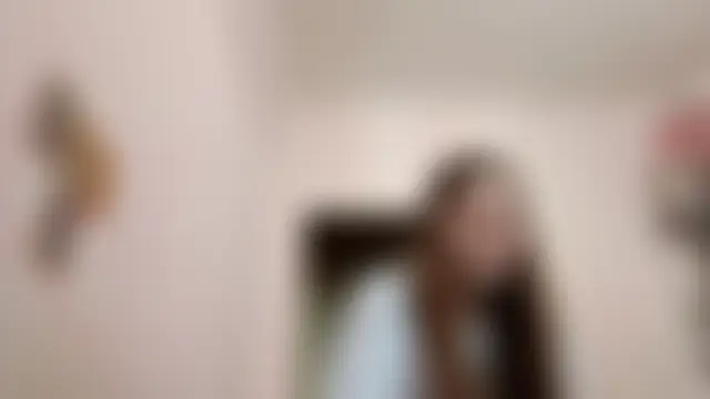 JanineThielman Adlı Modelin Canlı Sohbet Odası