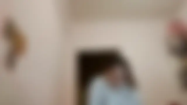 Pokój czatu na żywo – JanineThielman